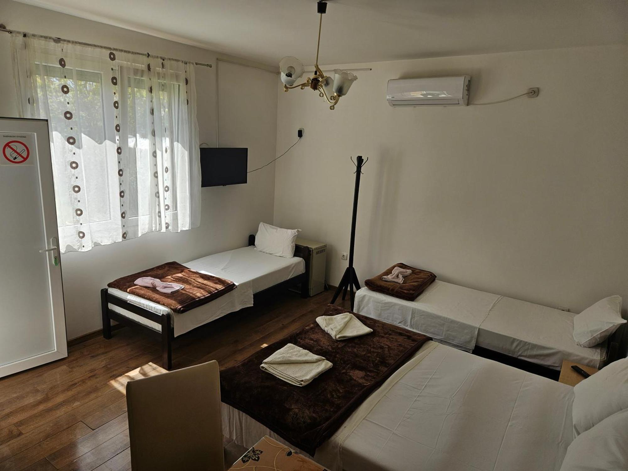 Apartments Kuca Aleksic Ni 외부 사진