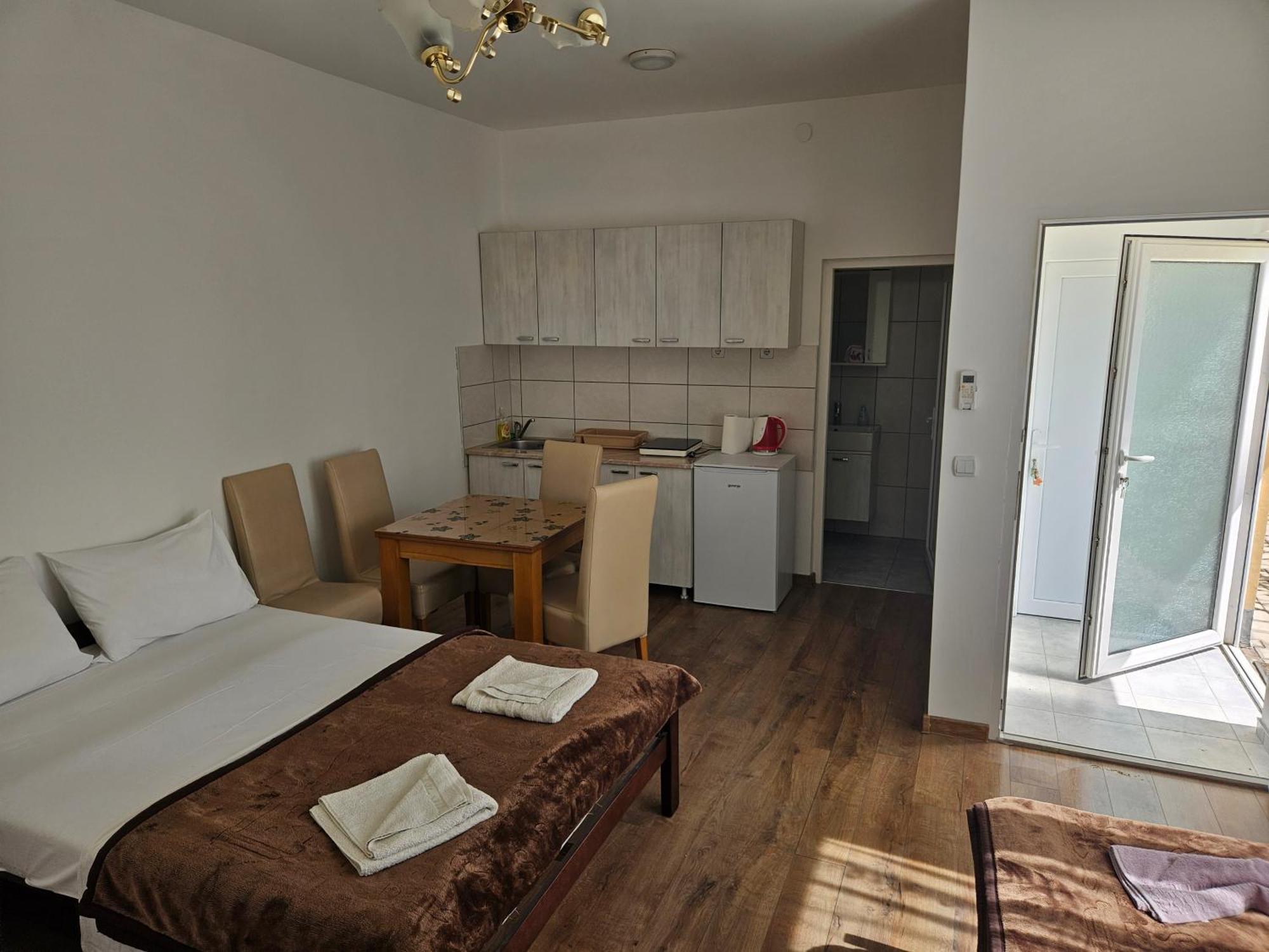Apartments Kuca Aleksic Ni 외부 사진