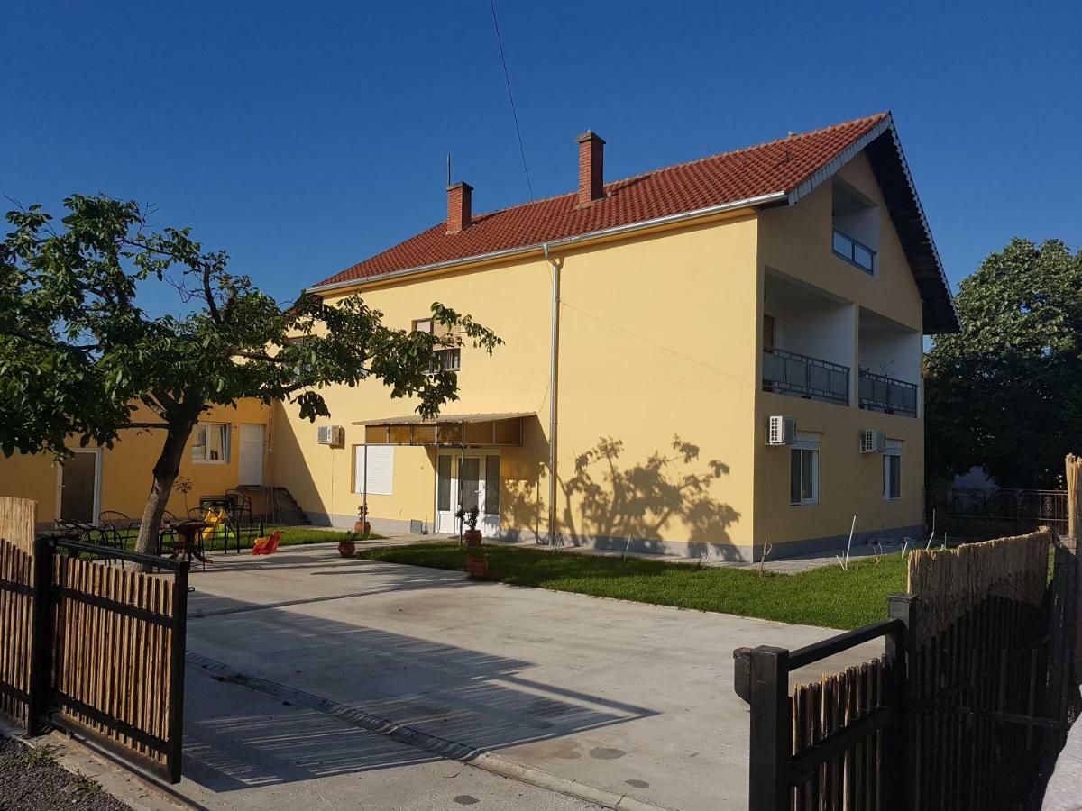 Apartments Kuca Aleksic Ni 외부 사진